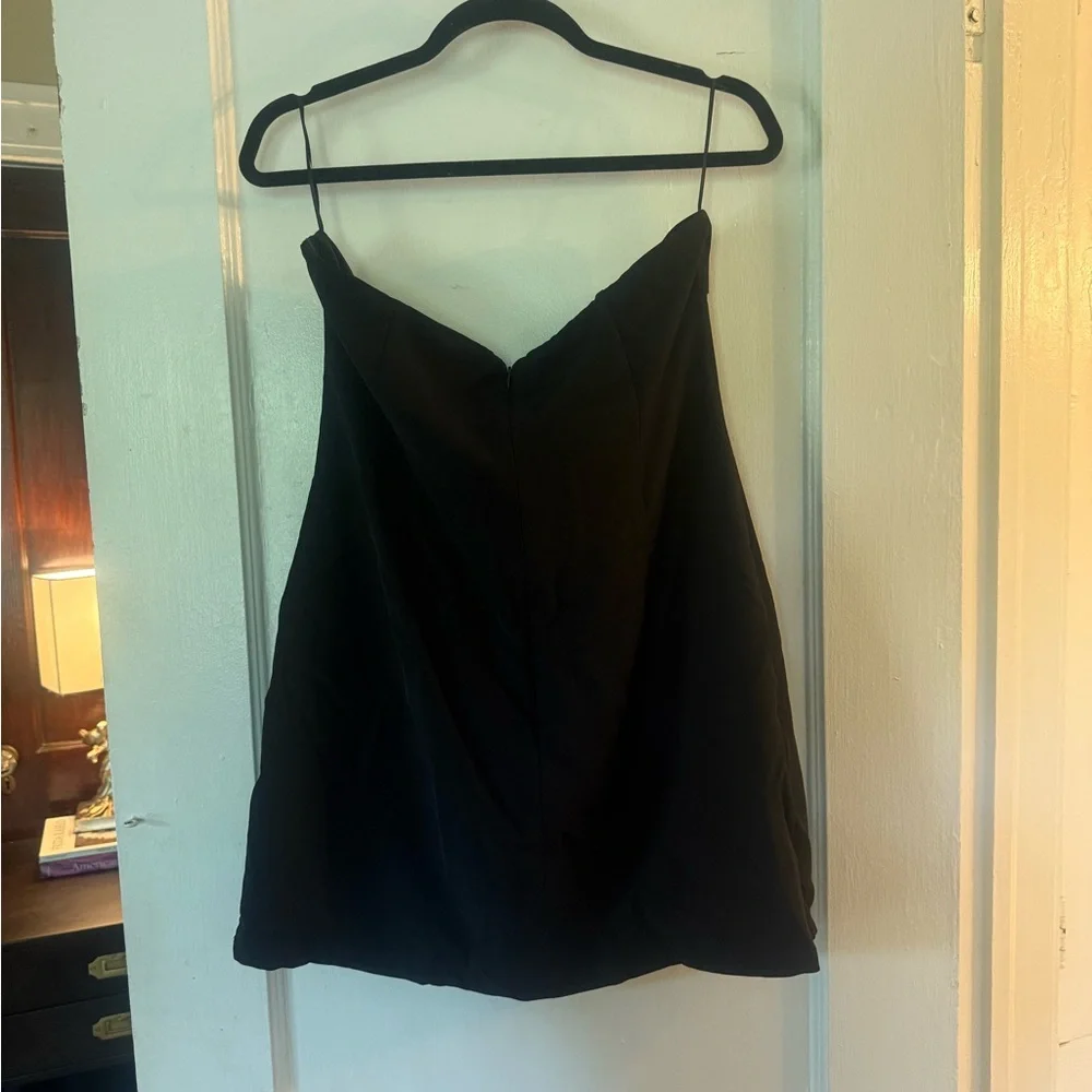 Superdown Classic Black Dress - Picture 2 of 3